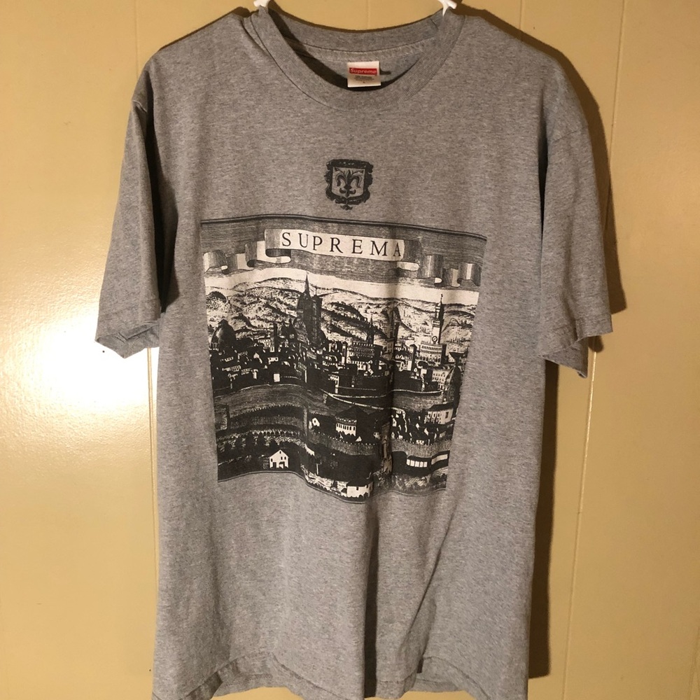 Supreme “Suprema” T shirt